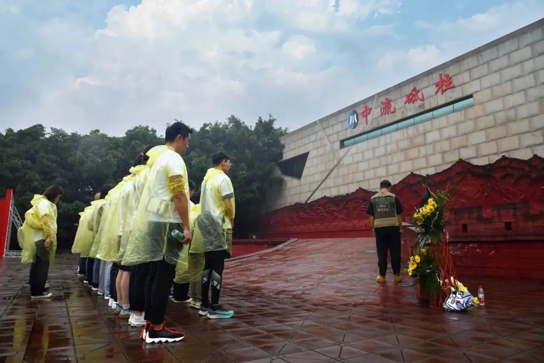 海天集團(tuán)開展“知史愛黨守初心·砥礪奮進(jìn)新作為”黨建系列活動(dòng)